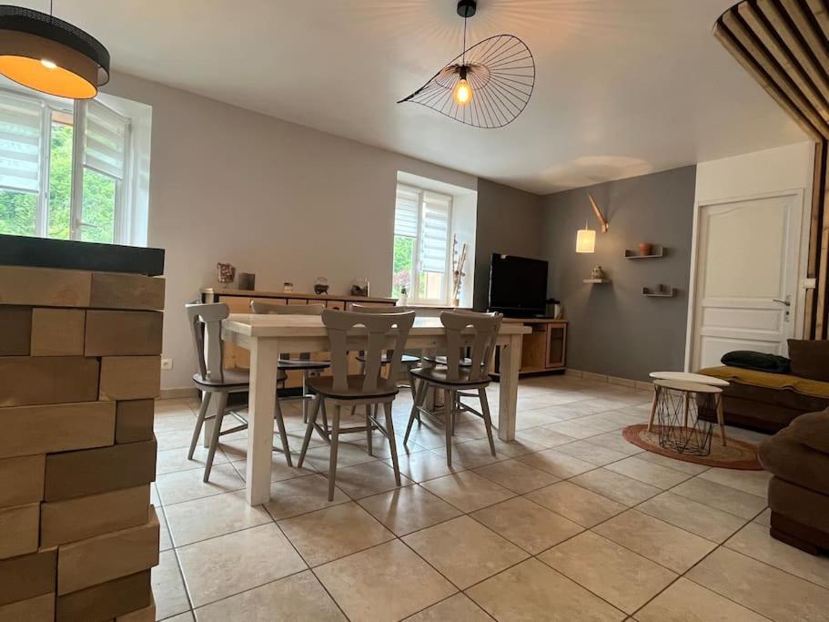 Appartement 5 Personnes Avec Espace Plein Air Сен-Морис-Сюр-Мозель Экстерьер фото