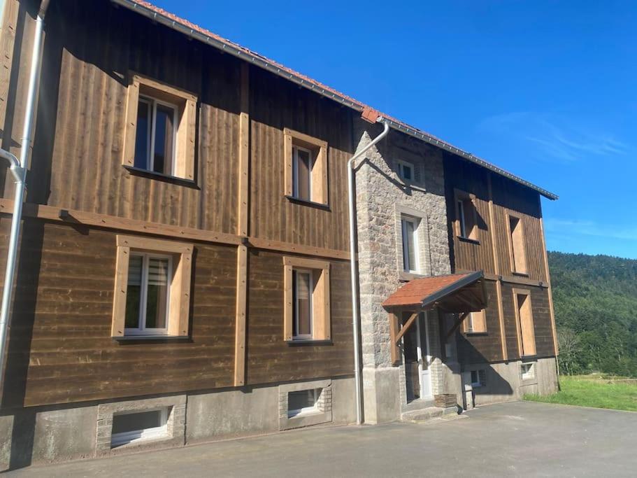 Appartement 5 Personnes Avec Espace Plein Air Сен-Морис-Сюр-Мозель Экстерьер фото